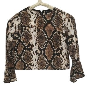 Pretty Little Thing crop top, snakeskin pattern, US 0, UK 4, zip on back